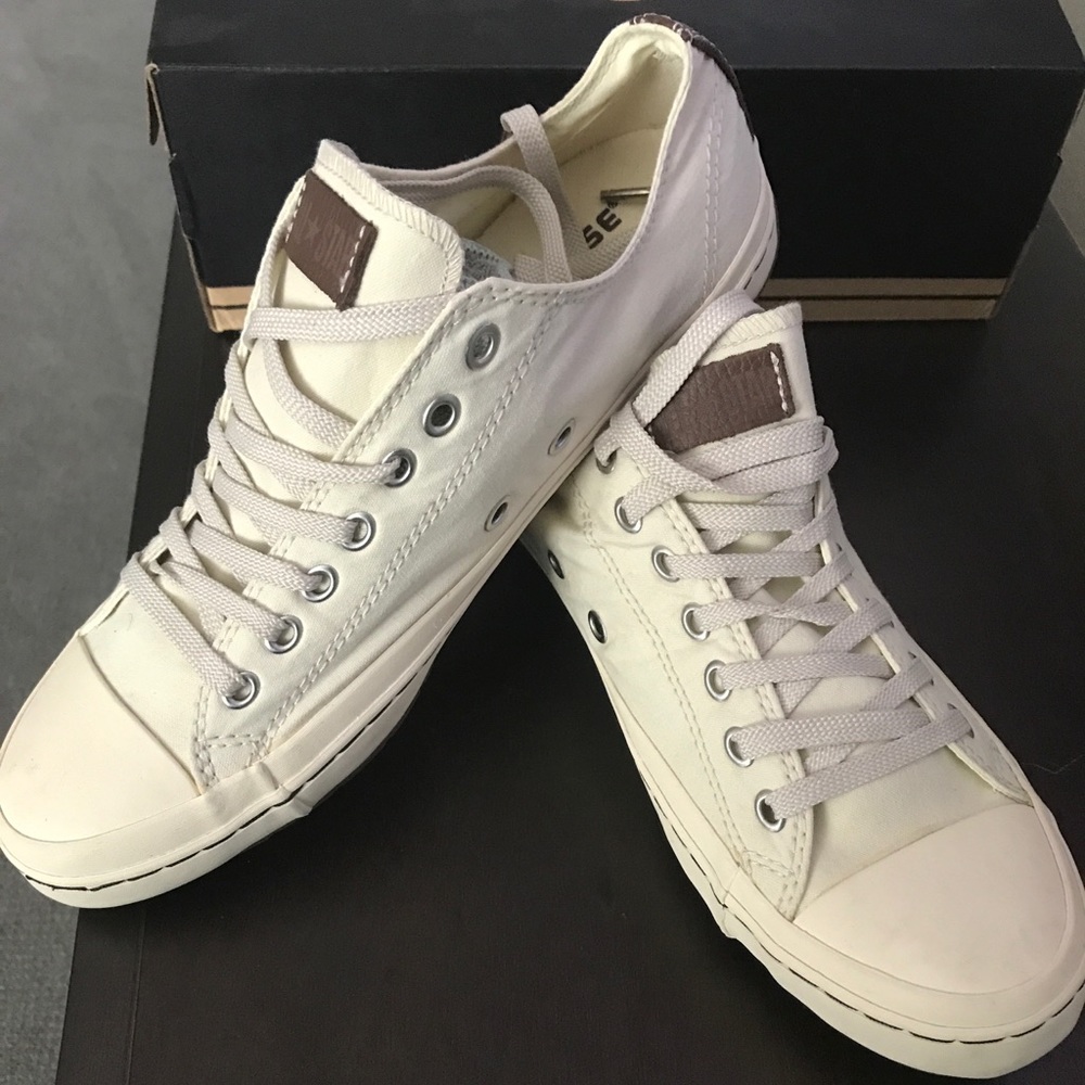 Men’s New Converse Sneakers